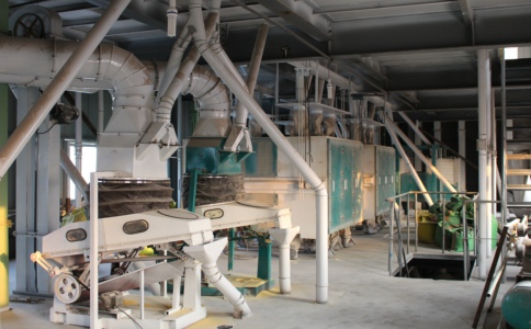 選擇玉米深加工機(jī)械四個方面助機(jī)械提高生產(chǎn)效率(圖1)